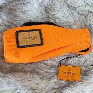 NWT Veuve Clicquot
